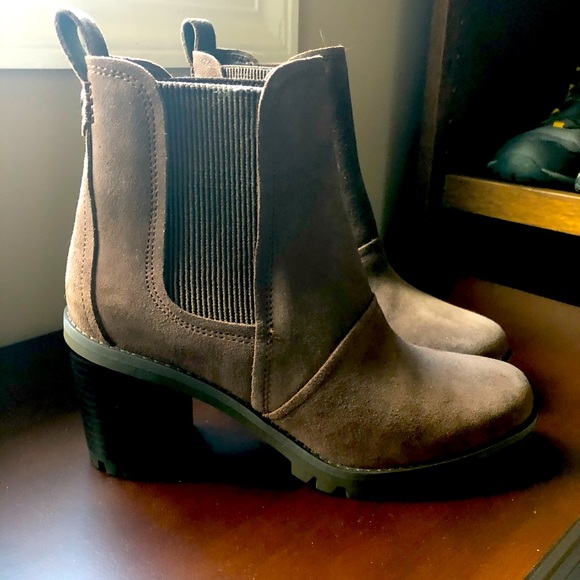 ugg hazel boot